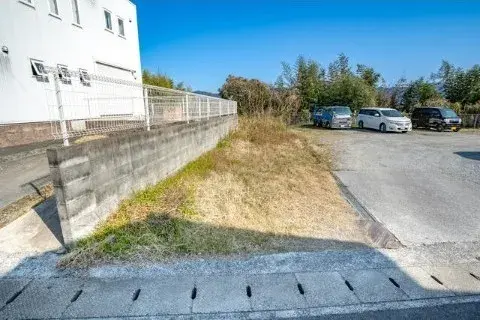Slide 0