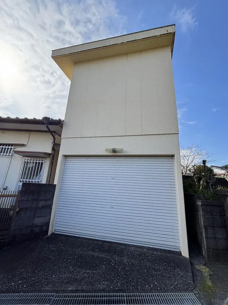 Slide 4