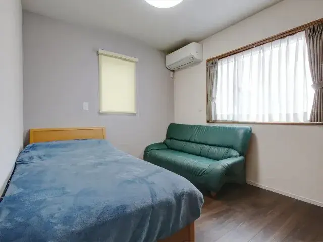 Slide 4