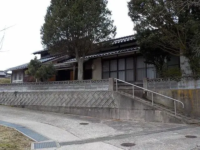 Slide 0