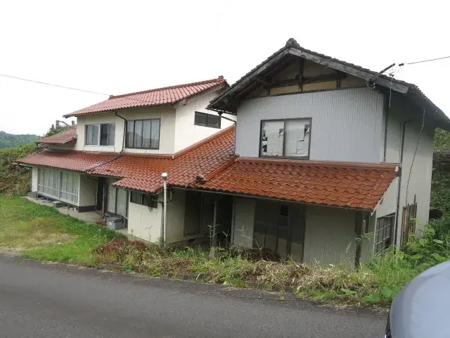 Slide 0
