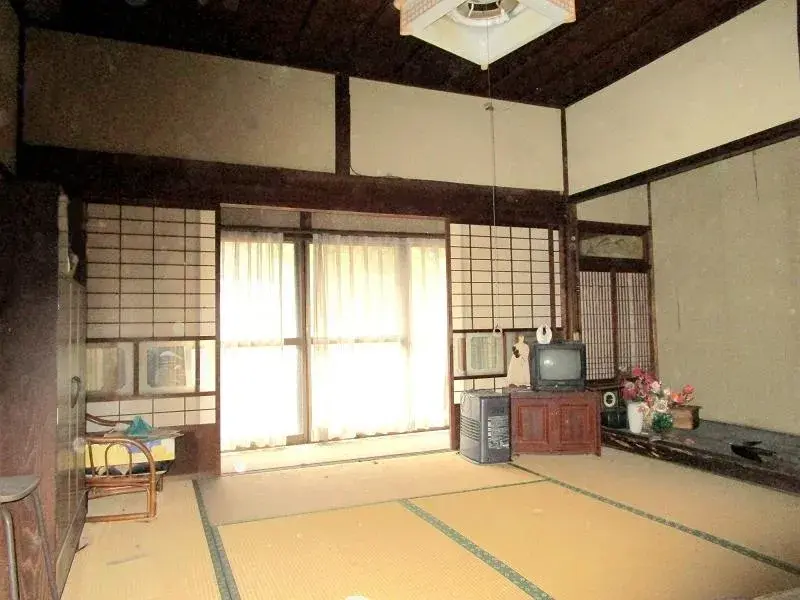 Slide 6