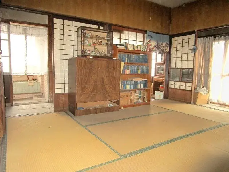Slide 8