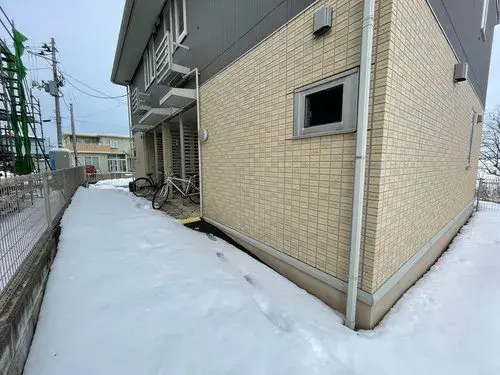 Slide 4