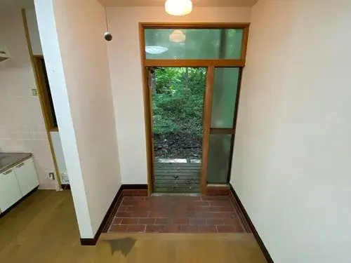 Slide 9