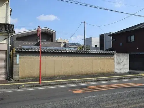 Slide 4