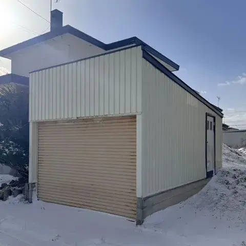 Slide 4