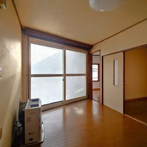 Slide 4