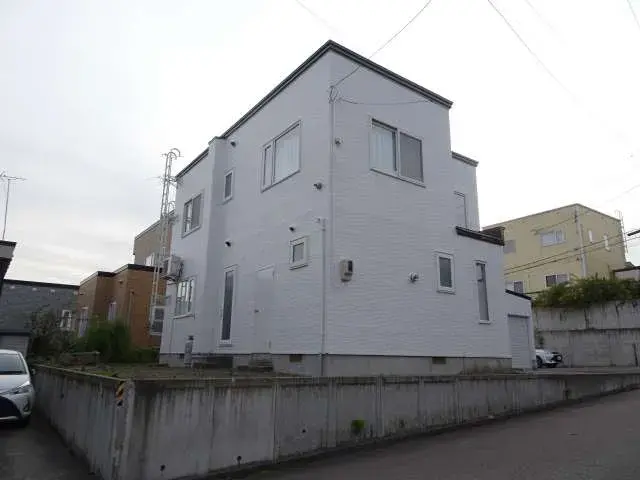Slide 4