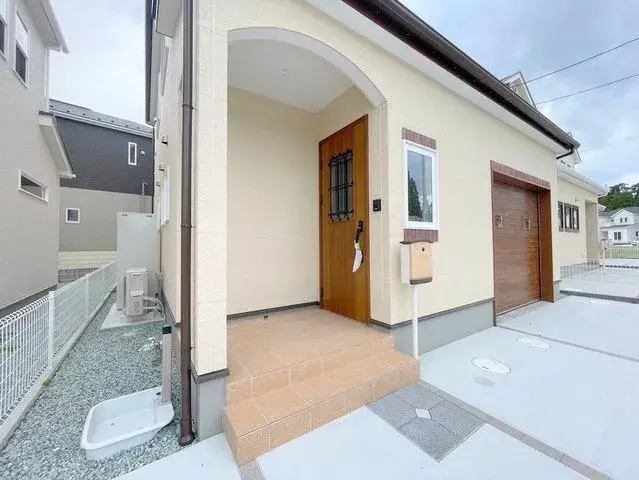 Slide 3