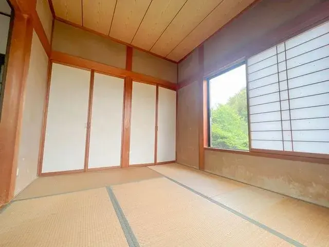 Slide 8