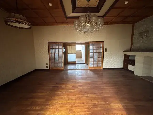 Slide 4
