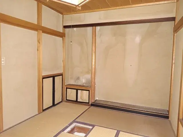 Slide 3