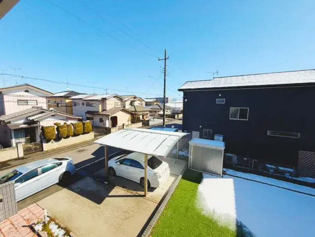Slide 4