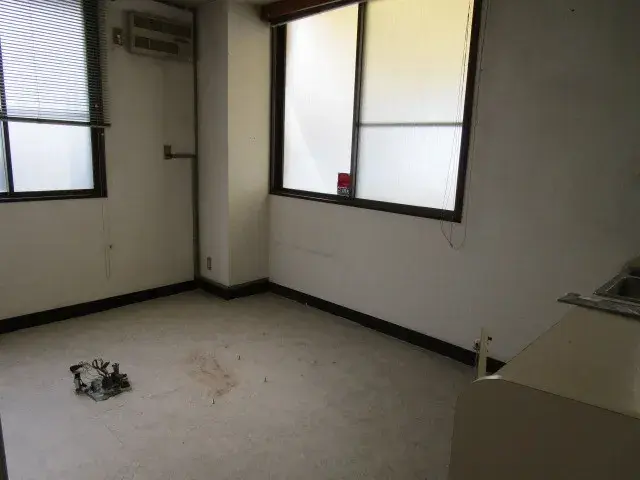 Slide 4