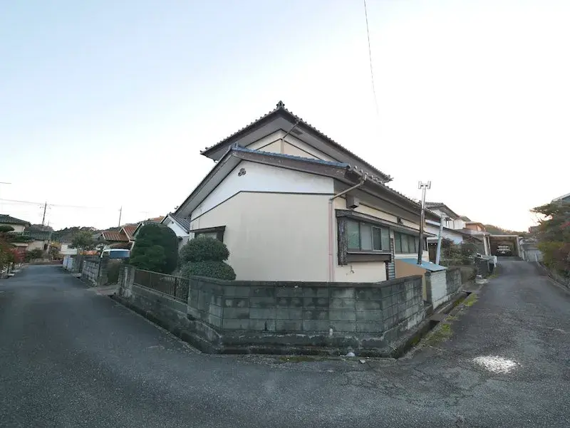 Slide 3