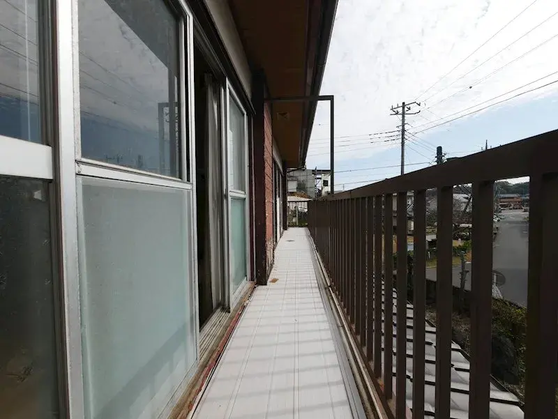 Slide 4