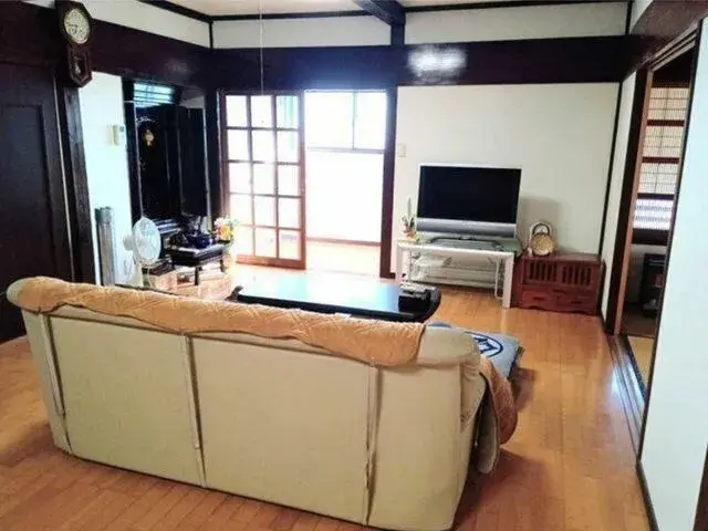 Slide 5