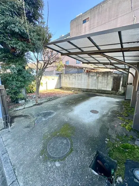 Slide 4