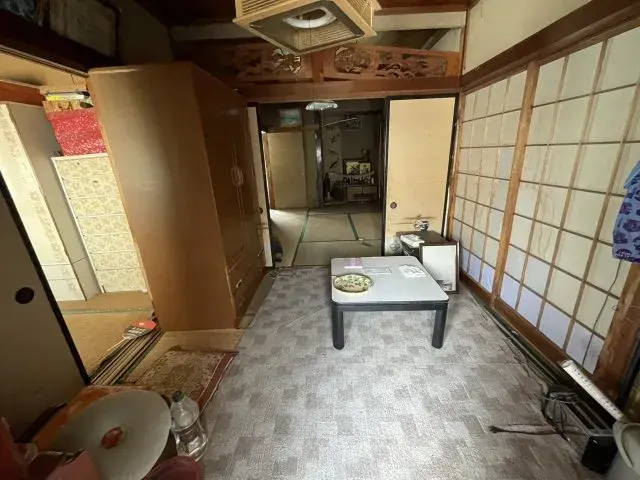 Slide 4