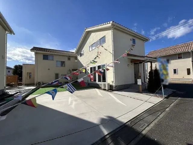 Slide 0
