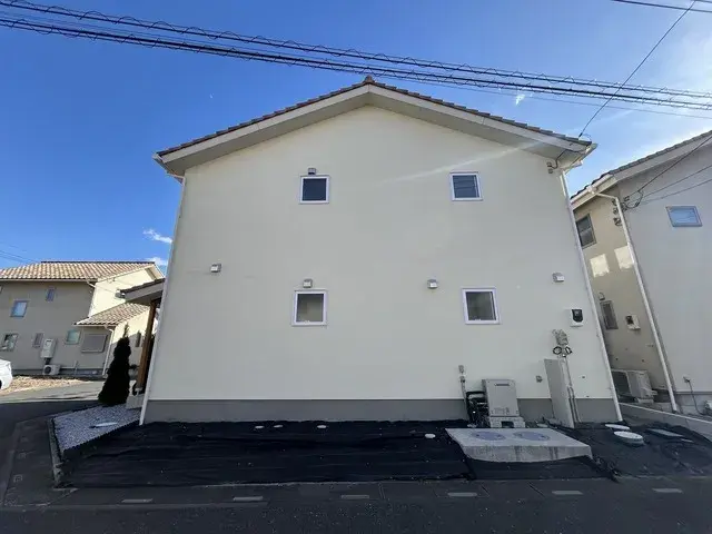Slide 4