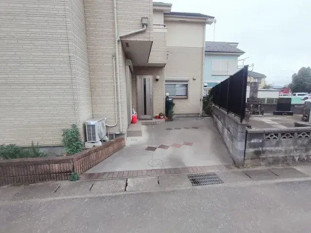 Slide 4