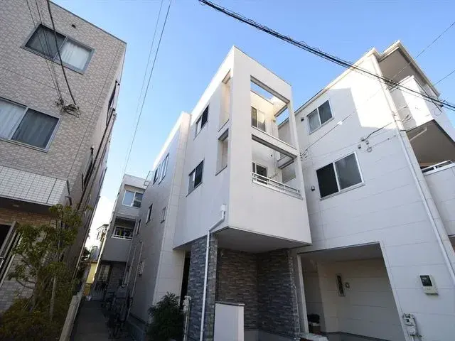 Slide 4