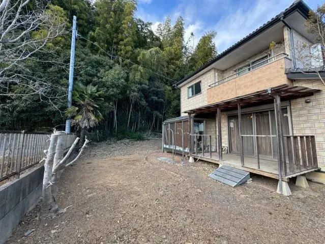 Slide 7