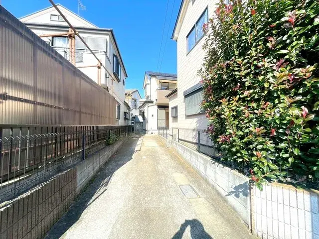Slide 4