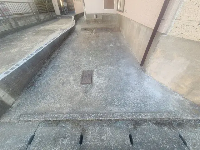 Slide 4