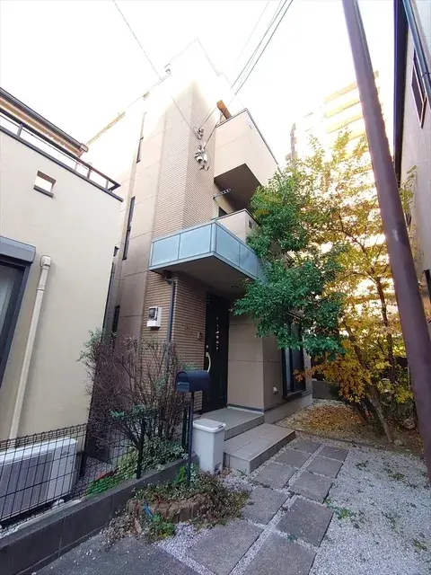 Slide 3