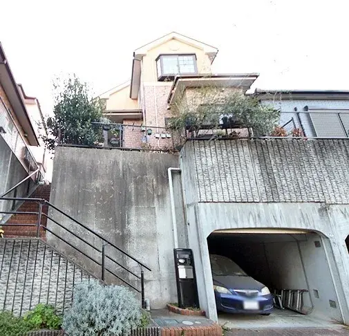 Slide 0