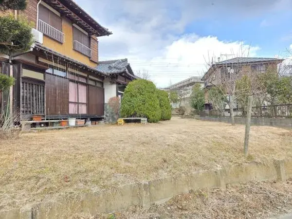 Slide 4