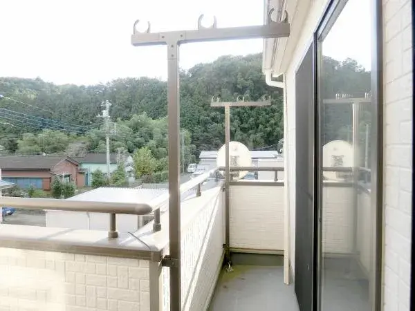 Slide 4