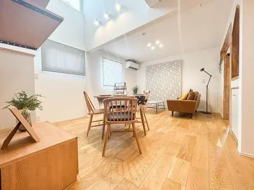 Slide 4