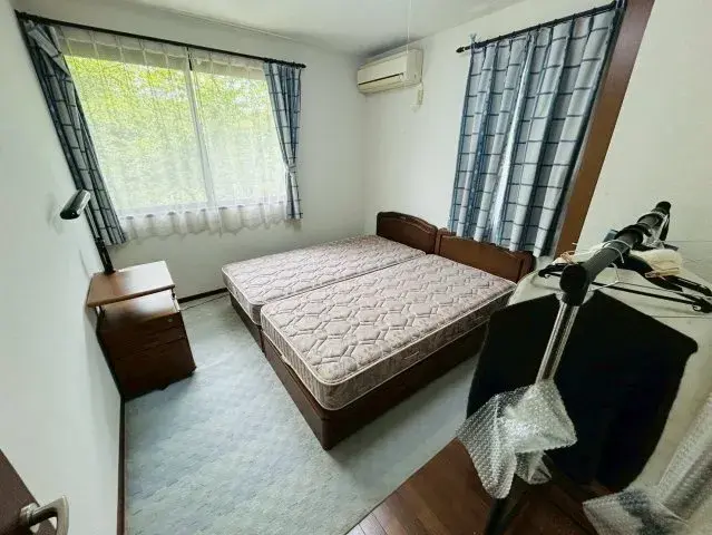 Slide 9