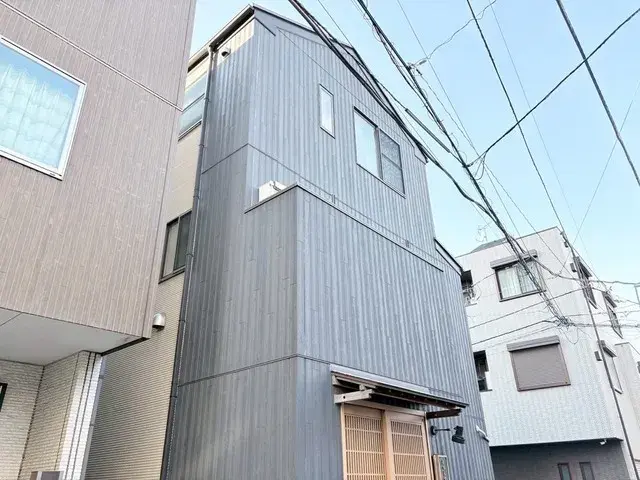 Slide 3
