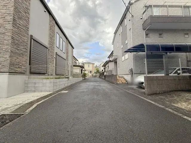 Slide 4