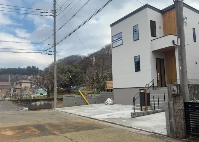 Slide 3