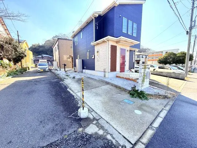 Slide 4