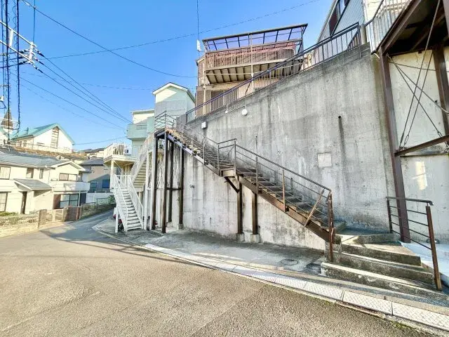 Slide 4