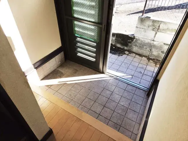 Slide 4