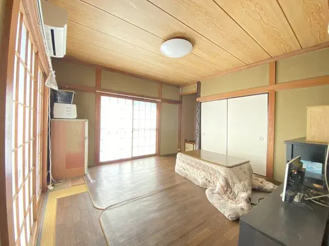 Slide 9