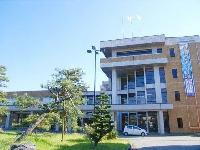 Slide 9