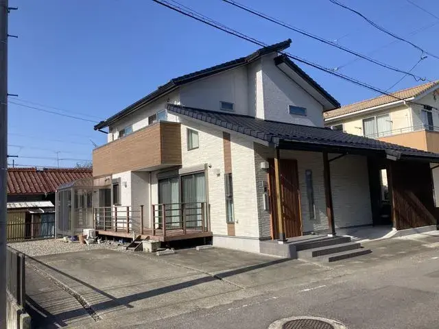 Slide 0