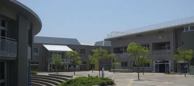 Slide 3