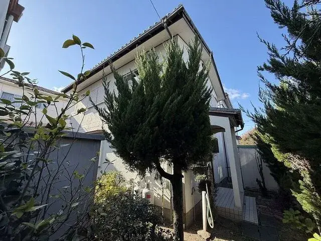 Slide 4