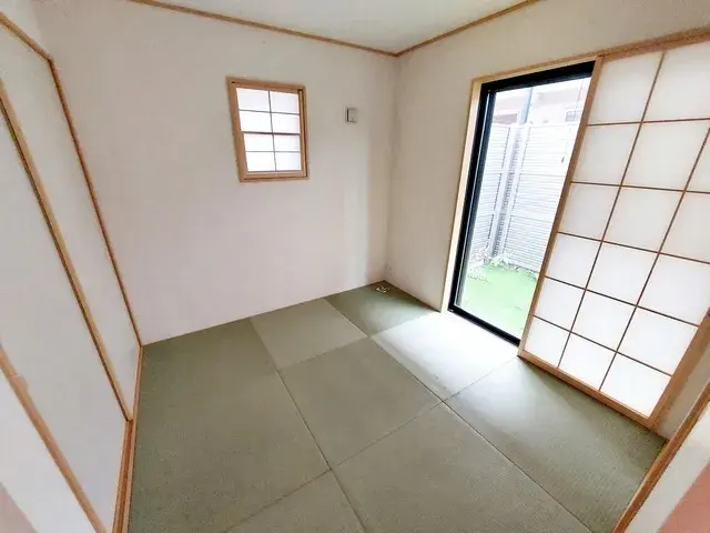 Slide 10