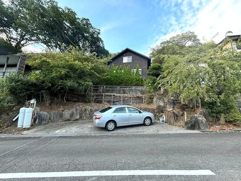 Slide 4